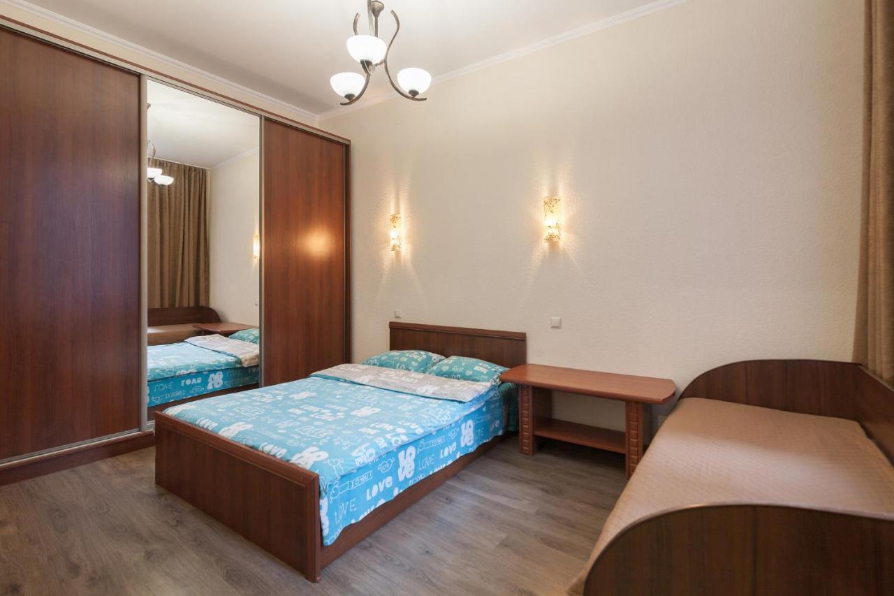 Leogrand Apartments On Ogienka 16 Lviv Exterior photo